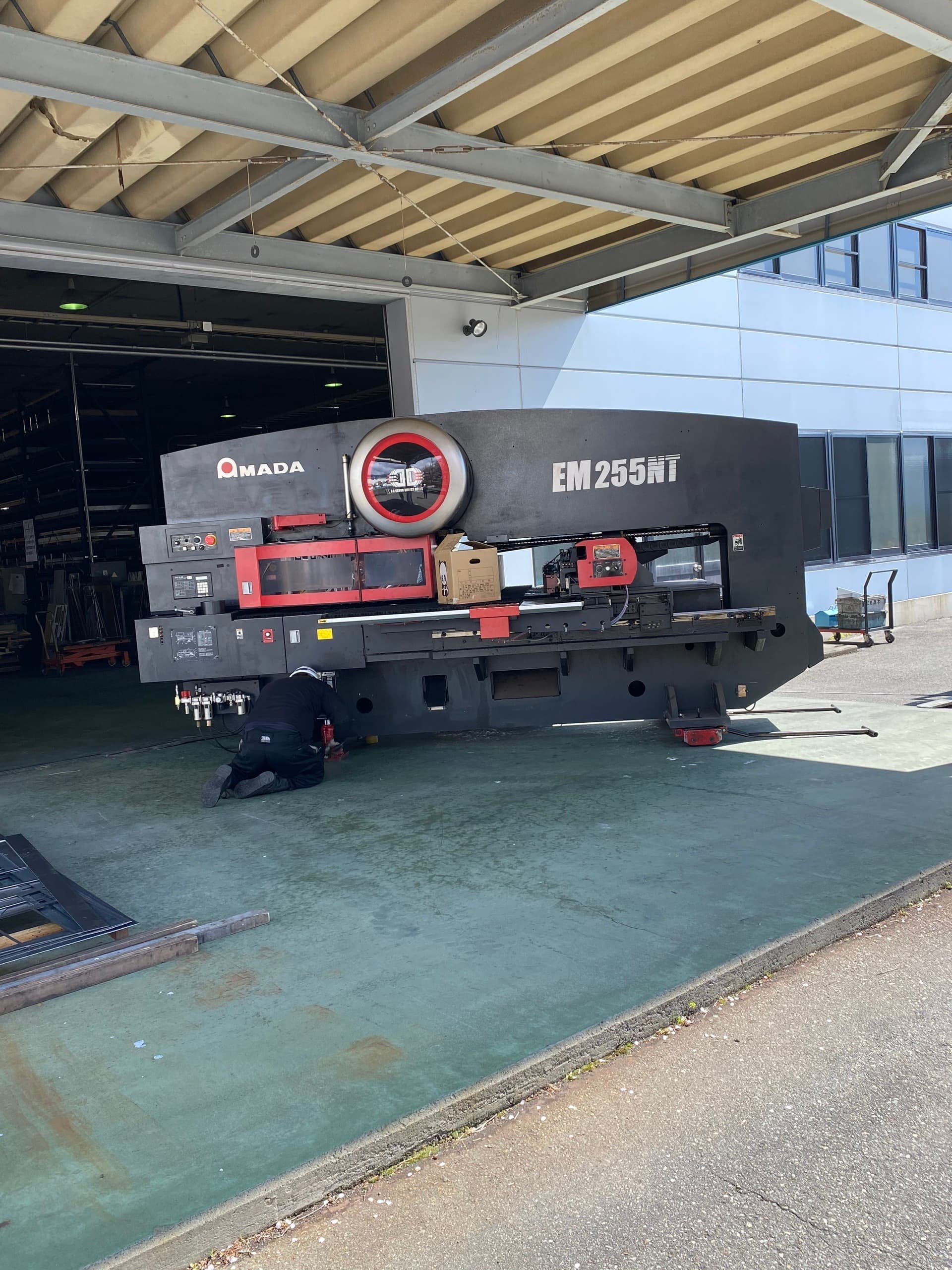 Amada EM 255NT - Image 2